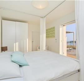 2 bedroom villa with pool, Orasac near Dubrovnik, sleeps 4